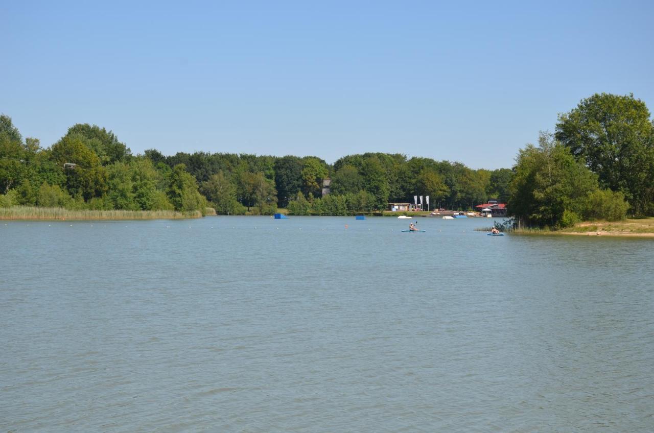 Drents Genieten - Lavendelheide Met Uitzicht Op Het Water Erm エクステリア 写真